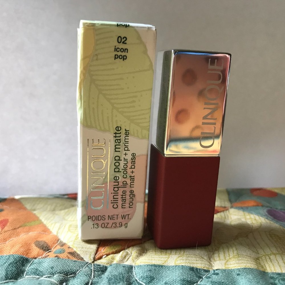 Clinique Pop Matte in Icon Pop, NIB!